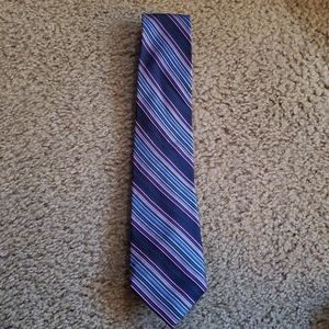 Colorful Diangle Tie